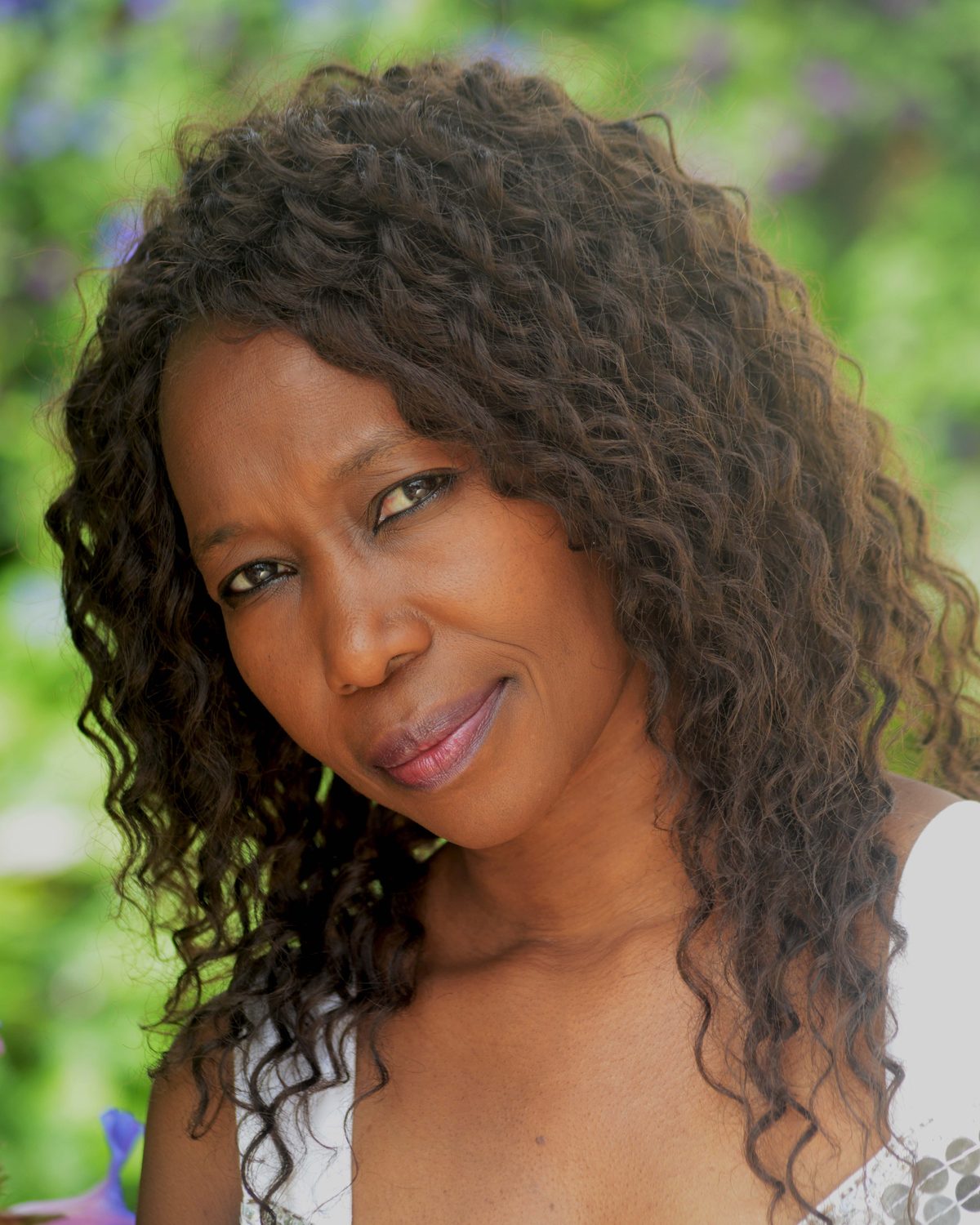 Jayne B Kadenge